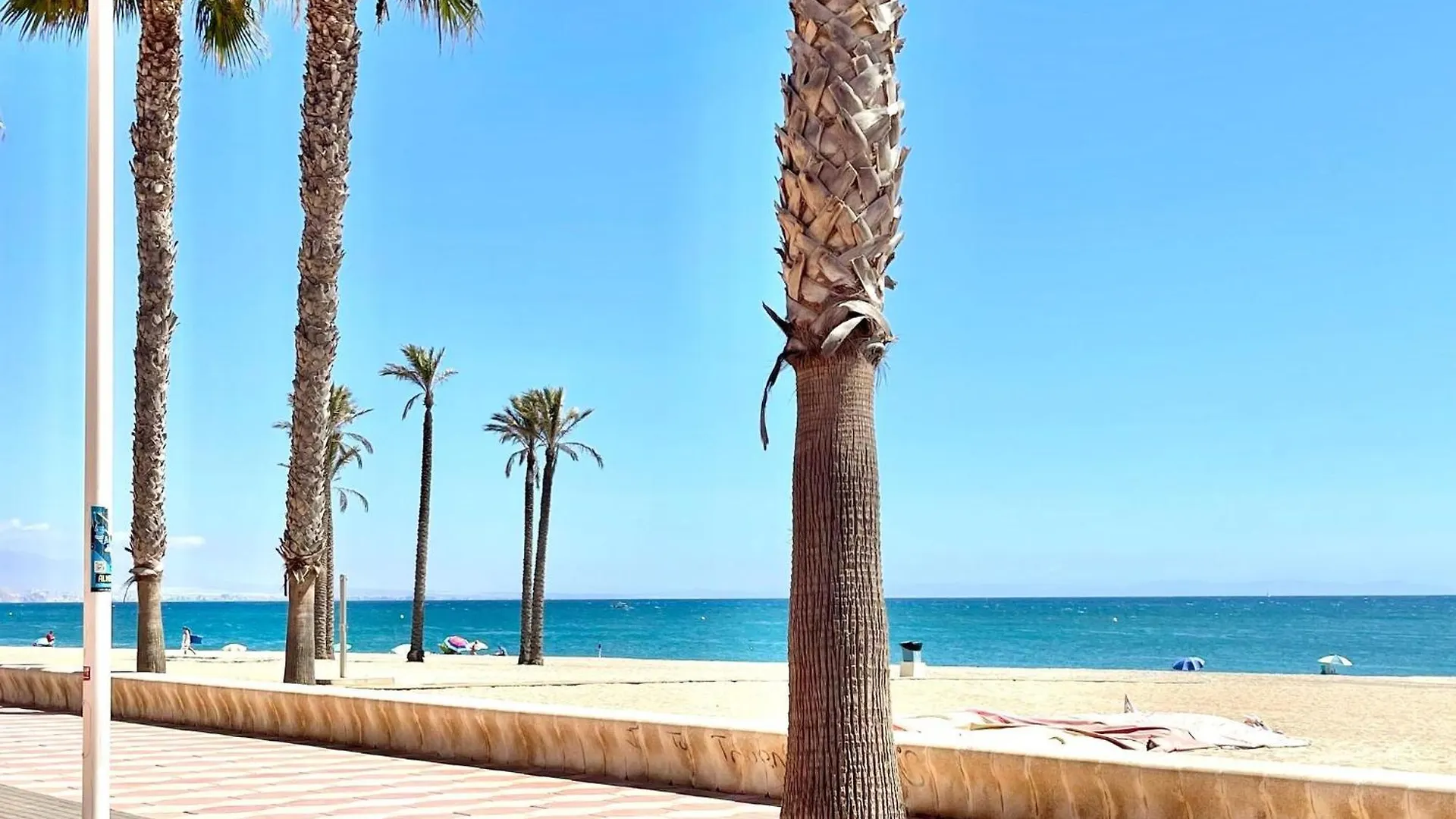 Property In Roquetas De Mar