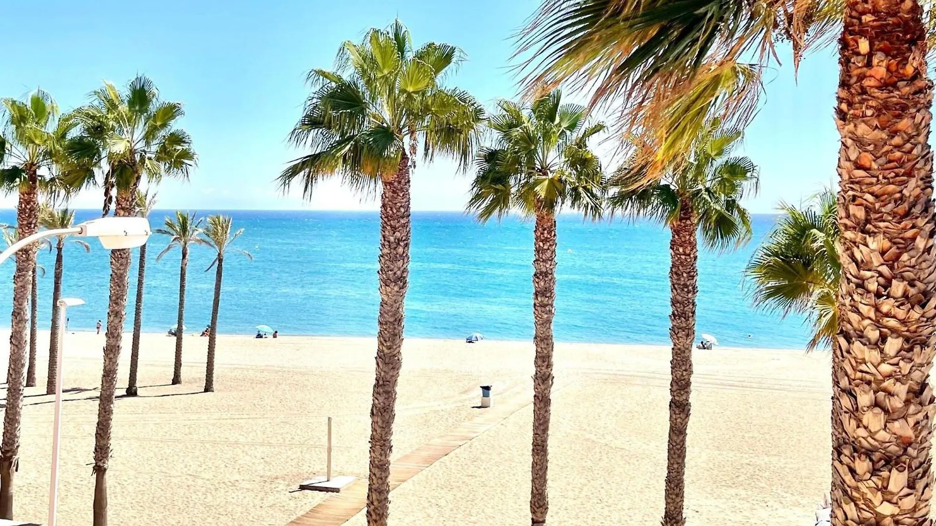 Appartamento Property In Roquetas De Mar