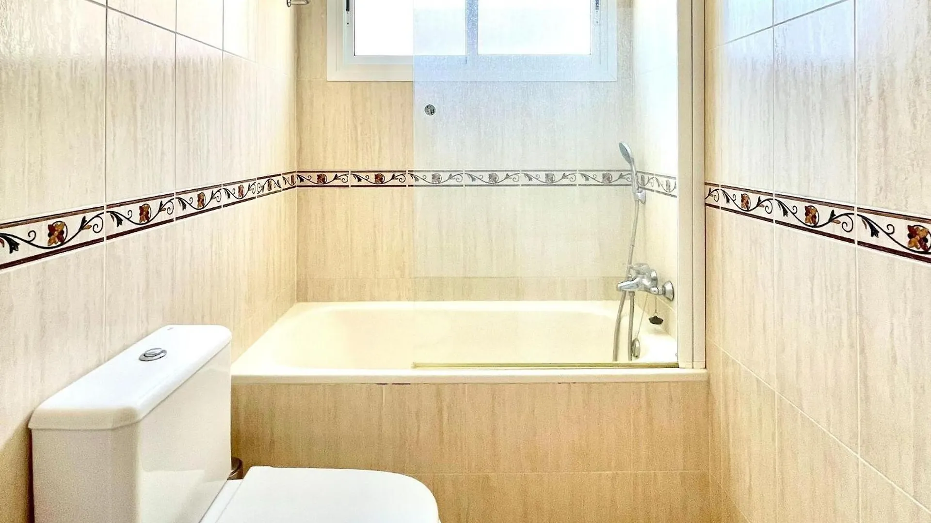 Property In Roquetas De Mar Appartamento